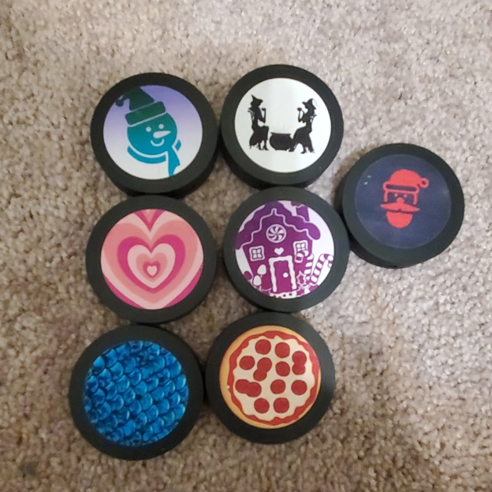 Touch Of Glam Highlighter lot